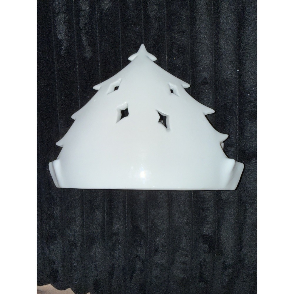 Nativity Scene Candle Holder : Ceramic -9"x7" - Gold And White - Picture 2 of 5